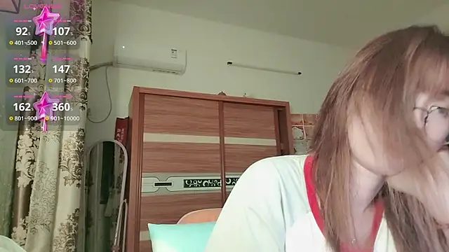 Lili 666 online show from 13, 4, 2026