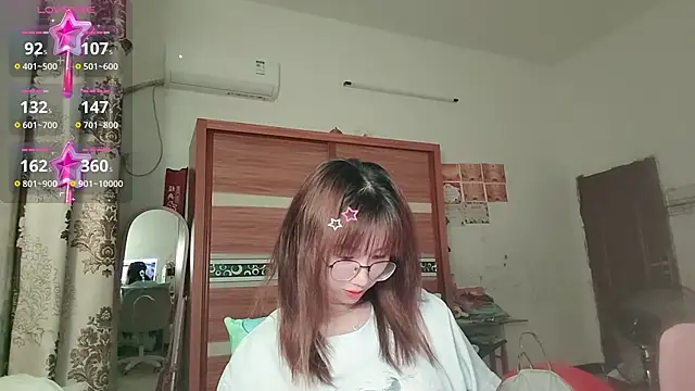 Lili 666 online show from 14, 5, 2026