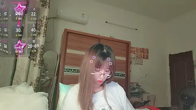 Snapshot of Lili_666 chatting on 20, 6, 2026 Lili 666 online show from 20, 6, 2026
