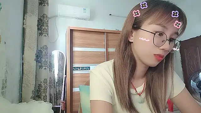 Snapshot of Lili_666 chatting on 24, 6, 2026 Lili 666 online show from 24, 6, 2026