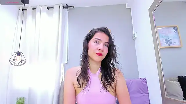 Snapshot of Miranda_doll_ chatting on 15, 12, 2025 Miranda doll online show from 15, 12, 2025