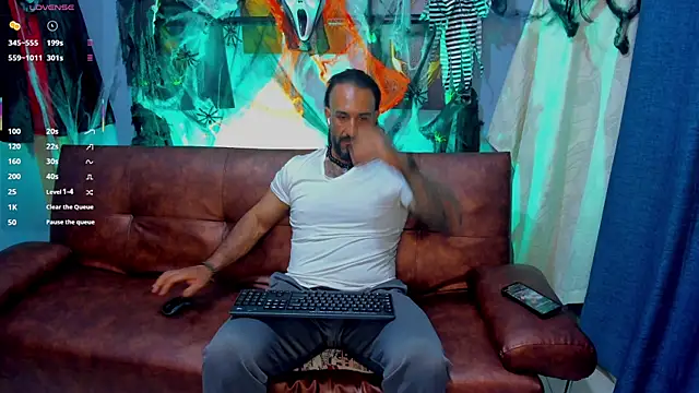 Snapshot of mr_maik chatting on 4, 11, 2025 mr maik online show from 4, 11, 2025