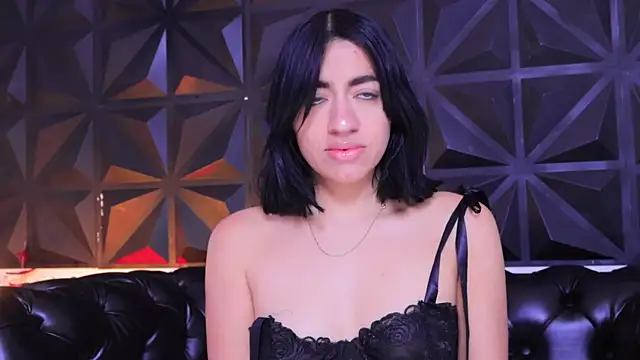 Snapshot of KasiaNoir_ chatting on 27, 1, 2025 KasiaNoir online show from 27, 1, 2025