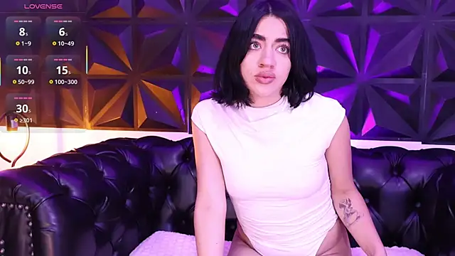 Snapshot of KasiaNoir_ chatting on 5, 11, 2025 KasiaNoir online show from 5, 11, 2025