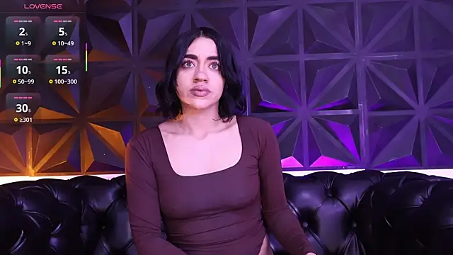 Snapshot of KasiaNoir_ chatting on 18, 11, 2025 KasiaNoir online show from 18, 11, 2025