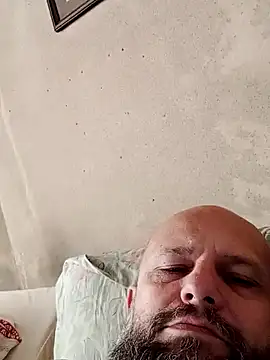 Snapshot of AlexandruCsaba chatting on 10, 1, 2025 AlexandruCsaba online show from 10, 1, 2025