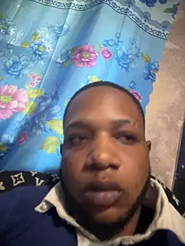 Snapshot of Badbob33 chatting on 22, 3, 2026 Badbob33 online show from 22, 3, 2026