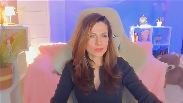 April o Nill online show from 24, 2, 2025