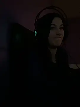 Snapshot of AnnnMary chatting on 3, 2, 2025 AnnnMary online show from 3, 2, 2025