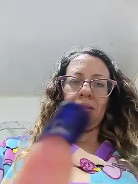 Snapshot of miss_hanna07 chatting on 22, 10, 2025 miss hanna07 online show from 22, 10, 2025