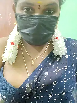 Snapshot of malliga98 chatting on 6, 11, 2025 malliga98 online show from 6, 11, 2025