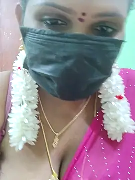 Snapshot of malliga98 chatting on 11, 11, 2025 malliga98 online show from 11, 11, 2025