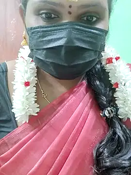 Snapshot of malliga98 chatting on 19, 11, 2025 malliga98 online show from 19, 11, 2025