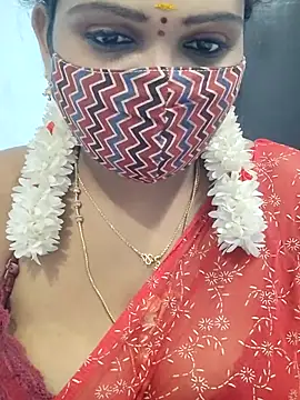 Snapshot of malliga98 chatting on 13, 12, 2025 malliga98 online show from 13, 12, 2025