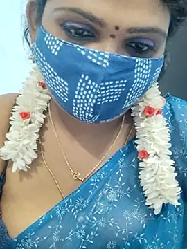 Snapshot of malliga98 chatting on 14, 12, 2025 malliga98 online show from 14, 12, 2025