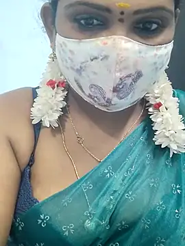 Snapshot of malliga98 chatting on 16, 12, 2025 malliga98 online show from 16, 12, 2025