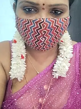 Snapshot of malliga98 chatting on 18, 12, 2025 malliga98 online show from 18, 12, 2025