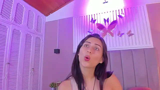 Snapshot of diosa_cristal chatting on 11, 2, 2025 diosa cristal online show from 11, 2, 2025