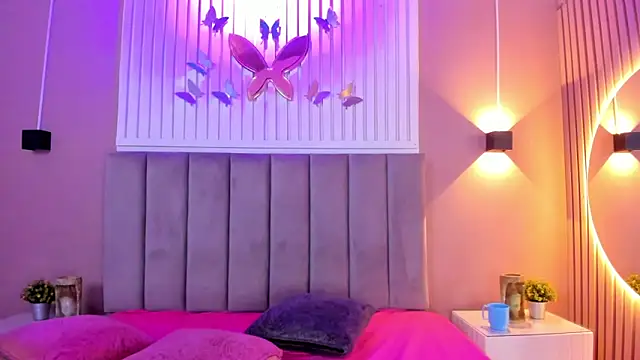 Snapshot of diosa_cristal chatting on 15, 2, 2025 diosa cristal online show from 15, 2, 2025