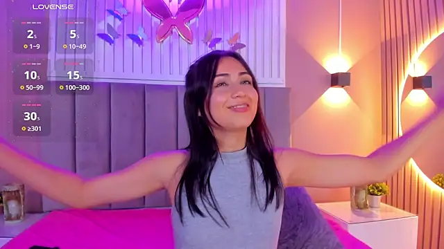 Snapshot of diosa_cristal chatting on 15, 2, 2025 diosa cristal online show from 15, 2, 2025