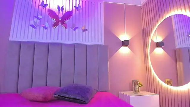 Snapshot of diosa_cristal chatting on 22, 2, 2025 diosa cristal online show from 22, 2, 2025