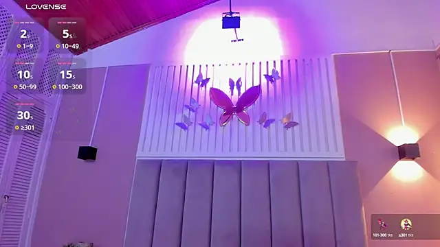Snapshot of diosa_cristal chatting on 25, 2, 2025 diosa cristal online show from 25, 2, 2025