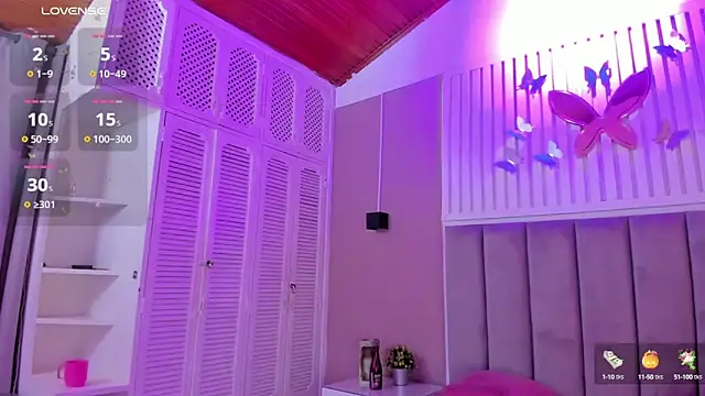 Snapshot of diosa_cristal chatting on 4, 3, 2025 diosa cristal online show from 4, 3, 2025