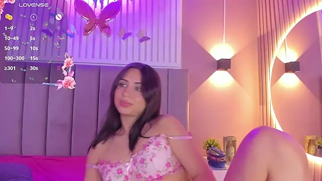 Snapshot of diosa_cristal chatting on 5, 3, 2025 diosa cristal online show from 5, 3, 2025