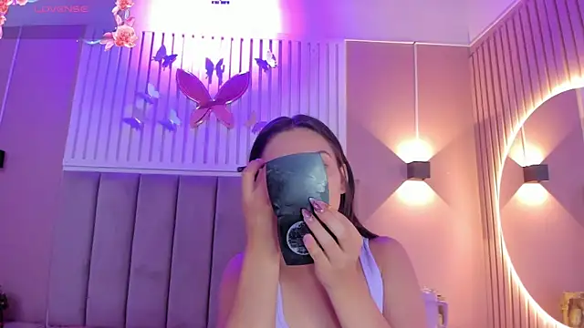 Snapshot of diosa_cristal chatting on 8, 3, 2025 diosa cristal online show from 8, 3, 2025