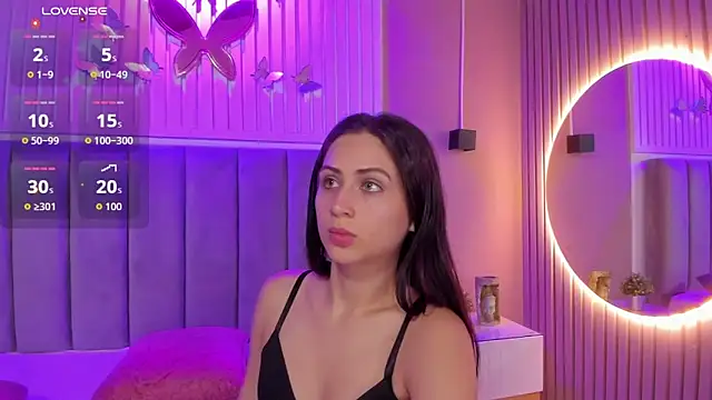 Snapshot of diosa_cristal chatting on 21, 10, 2025 diosa cristal online show from 21, 10, 2025