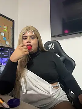 Tom Silver   online show from 3, 10, 2025