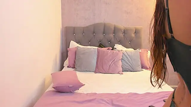 gia watsonn online show from 20, 11, 2025