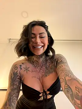 Snapshot of Iam_Annii chatting on 4, 10, 2025 Iam Annii online show from 4, 10, 2025