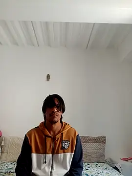Snapshot of Leandona chatting on 23, 7, 2026 Leandona online show from 23, 7, 2026