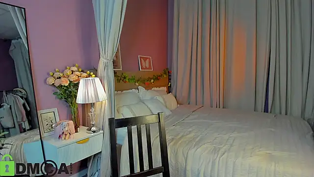 Dearly Emily online show from 4, 3, 2026