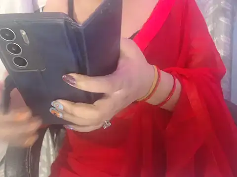 cute-priy online show from 5, 10, 2025