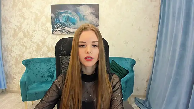 Snapshot of MileyWings chatting on 4, 2, 2025 MileyWings online show from 4, 2, 2025