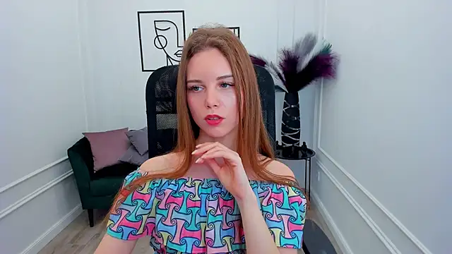 Snapshot of MileyWings chatting on 27, 9, 2025 MileyWings online show from 27, 9, 2025