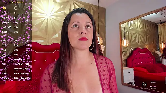 Snapshot of BarbaraTyleer chatting on 1, 12, 2025 BarbaraTyleer online show from 1, 12, 2025