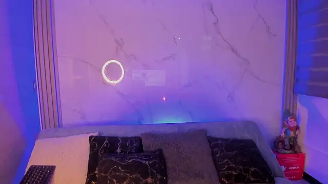 Snapshot of dayan_silva_ chatting on 5, 12, 2025 dayan silva online show from 5, 12, 2025