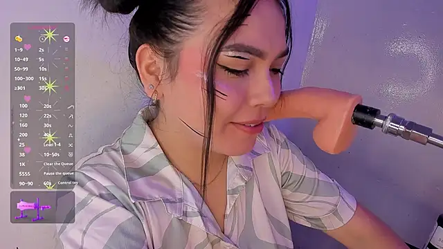 Snapshot of Honey_Jenny_1 chatting on 14, 9, 2025 Honey Jenny 1 online show from 14, 9, 2025