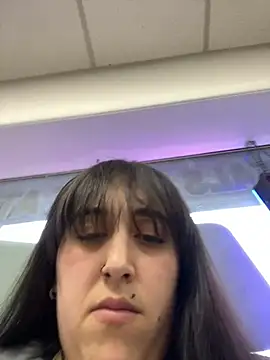 Snapshot of ThicBunz chatting on 25, 2, 2025 ThicBunz online show from 25, 2, 2025