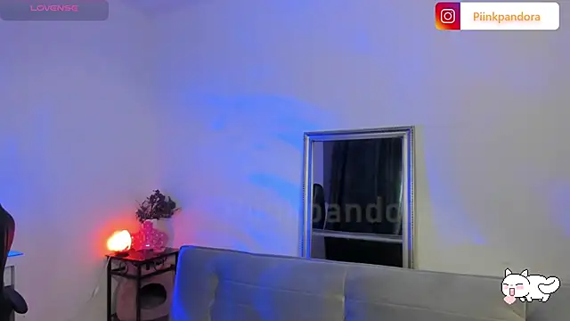 Piinkpandora online show from 23, 1, 2025