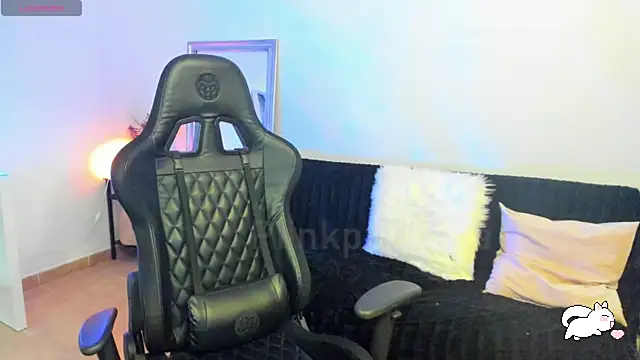 Piinkpandora online show from 2, 2, 2025