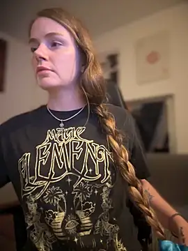 Piinkpandora online show from 31, 10, 2025