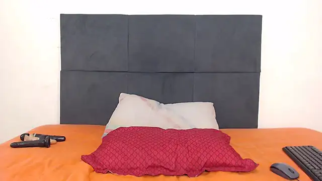 CANDY-X-LOVE-xx online show from 11, 2, 2025