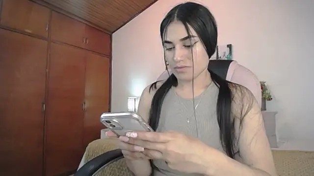 Snapshot of Alheli_16 chatting on 21, 3, 2025 Alheli 16 online show from 21, 3, 2025