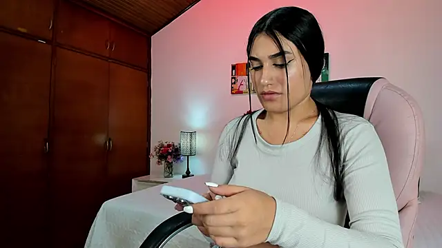 Snapshot of Alheli_16 chatting on 11, 9, 2025 Alheli 16 online show from 11, 9, 2025