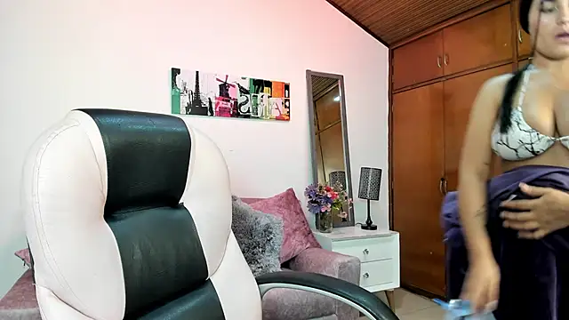 Snapshot of Alheli_16 chatting on 26, 9, 2025 Alheli 16 online show from 26, 9, 2025