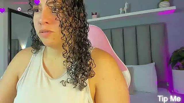 Snapshot of aixa_15 chatting on 20, 11, 2025 aixa 15 online show from 20, 11, 2025